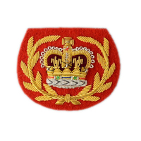 Insignias de Lujo Ecológicas de Fieltro No Tejido Bordadas de Color Sólido con Diseño Personalizado de Alta Calidad, Broches de Corona de Hilo Metálico Cosidos