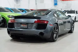 ใช้แล้ว2017 Audi R8 5.2 V10 - Product Image 3