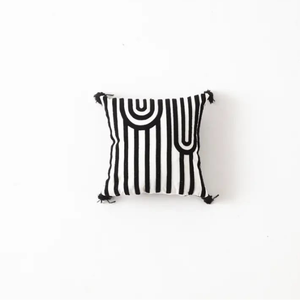 Black and <b>White</b> Patterned Punch Embroidery Tassel Cushion Cover 43x43cm Modern Boho Decorative <b>Throw</b> Pillow Case for Home Decor - Product Image 2