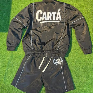 Short en nylon survêtement pour hommes été tenue décontracté deux pièces Jogging costume personnalisé de haute qualité polyester coupe-vent ensemble short - Product Image 1