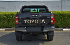 Toyota Hilux Adventure 4x4 2024 d'occasion, 4 cylindres, 235 ch, essence, transmission automatique, 4 roues motrices, conduite à gauche - Product Image 4