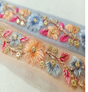 Lacets 100% coton sur mesure avec fil brodé et paillettes Options multicolores en largeur de 1.5 pouces - Product Image 1