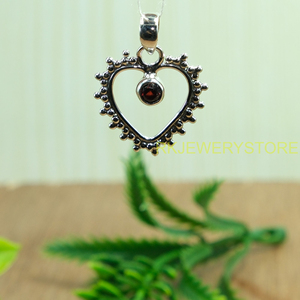 Pendentif en argent sterling 925 pur avec pierre précieuse grenat naturelle, design perlé fait à la main, pendentif statement, bijoux en argent - Product Image 2