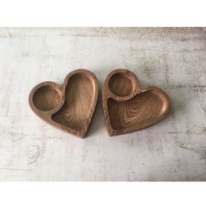 Plato de madera minimalista moderno para servir con diseño de recorte centrado para aperitivos de frutas o decoración elegante para cocina y mesa de comedor - Product Image 4