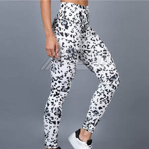 Mallas de mujer para gimnasio, yoga y correr, mallas de cintura alta para glúteos, pantalones deportivos cómodos y ajustados - Product Image 4