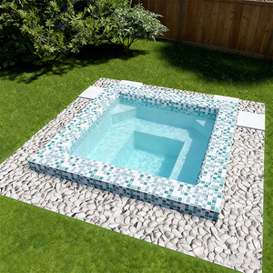 Vasche Idromassaggio Piccole Mini 2m 3m per Famiglia e Hotel, Piscina Jacuzzi in Vetroresina Rotonda o Quadrata, Spa e Piscina per Immersione - Product Image 1