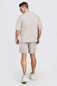 Vente en gros de t-shirts épais Ensembles courts unisexe en coton et lin surdimensionnés pour hommes - Product Image 2