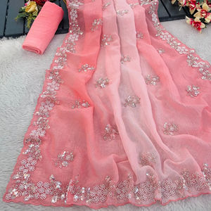 Saree en soie Crush Designer avec une belle coupe dana Work Border Style pakistanais pour les mariages Occasions spéciales Party Wear Silk - Product Image 1