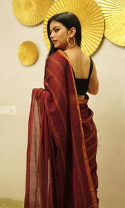 Fait sur mesure traditionnel et vibrant saris Pishwas, souvent en soulignant l'artisanat en couleur bleu foncé. Idéal pour offrir - Product Image 4