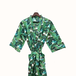 Kimono en coton vert doux et confortable Robe de nuit à imprimé floral pour femmes, nouvel arrivage - Product Image 1