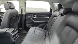 Audi Q8 e-tron Premium Plus 4dr SUV AWD 2024 d'occasion en excellent état - Product Image 5