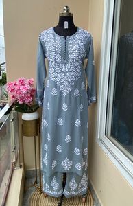 Última colección Trending Design Heavy Soft Reyon Kurti Palazo Chikankari Handwork Venta al por mayor Tarifas Venta Ropa de mujer Superventas - Product Image 5