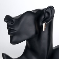 Boucle d'oreille mode basique en or laminé 18 carats avec boucle d'oreille hypoallergénique sans pierre pour femmes