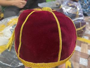 Meilleures casquettes Rugby Traditional Honours, casquette Baggy Cricket avec tresse et pompon en argent - Product Image 2