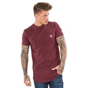 เสื้อยืดคอกลมสำหรับผู้ชายระบายอากาศได้ดีสีเบอร์กันดี - Product Image 1