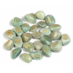Usine En Gros Vert Aventurine Agate Rune Ensemble Sculpté Naturel Guérison Cristal Gemme Viking Pierre Reiki Guérison Feng Shui - Product Image 1
