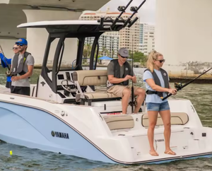 Bateau de pêche d'occasion 2025 Advancedd FSH Spor_t E Editionn CenterConsole, durable, pour la pêche en haute mer, 22 pieds avec remorque - Product Image 3