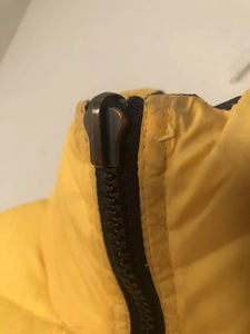 Chaqueta acolchada de lona ligera para hombre con cuello levantado Diseño simple Estilo burbuja Moda de calle alta - Product Image 3