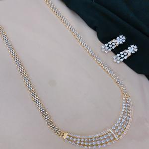 Conjunto de Collar y Pendientes Mangalsutra de Latón con Diseño Moderno y Piedras de Circonia Cúbica, Estilo Elegante para Fiestas de Compromiso y Bodas para Mujer - Product Image 1