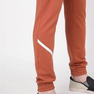 บริการผลิตกางเกงวอร์มผู้ชายขายดี OEM ODM กางเกงวอร์มผู้ชายคุณภาพดี กางเกงแทรคผู้ชาย MOQ ต่ำ - Product Image 4