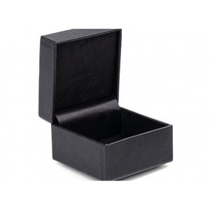 Anello di fidanzamento con diamante a tre pietre da 2 carati coltivato in laboratorio con oro 14 carati - Product Image 3