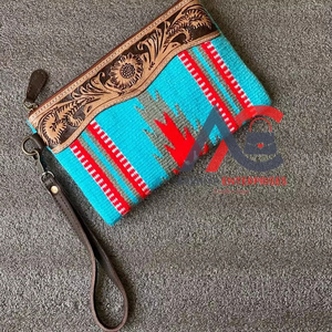 กระเป๋าคลัทช์หนังสไตล์ตะวันตก aztec สีน้ำตาลวินเทจกระเป๋าเครื่องมือหนังแท้ที่เป็นเอกลักษณ์ของ Aztec - Product Image 1