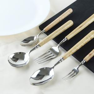Best Selling Handmade Stainless Steel 304 Eco Friendly Mirror Polish Luxury <b>Flatware</b> Set with Wooden Showcase for Gifting - Product Image 4