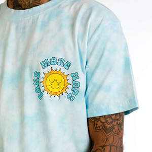 เสื้อยืดโอเวอร์ไซส์ลายฮิปฮอปสีดำแนววินเทจซักได้โลโก้ตามสั่งสำหรับผู้ชาย - Product Image 3