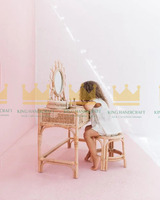 Meubles de chambre d'enfants Tables de courtoisie en rotin avec miroir Ensemble coiffeuse et tabouret en rotin fait main et miroir