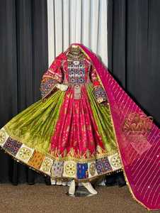 ชุดเดรสอัฟกันของผู้หญิงชุดเดรส kuchi อัฟกานิสถานแนววินเทจทำด้วยมือผู้ผลิตระดับมืออาชีพ - Product Image 5