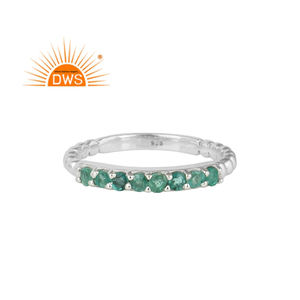 Anillo de plata de ley fina de última tendencia, anillo de eternidad Esmeralda natural, fabricante de joyería personalizada - Product Image 1