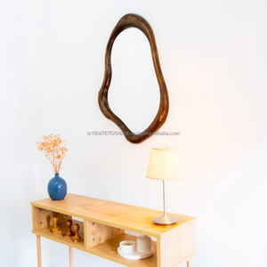 Espejo de Pared Redondo Art Deco KALATRI, Hecho a Mano, Ecológico, Asimétrico, Ligero, con Marco Decorativo de Madera - Product Image 3