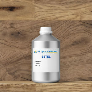 Huile Essentielle de Feuilles de Bétel 100% Naturelle, Qualité Cosmétique, Meilleure Vente, Arôme Épicé Légèrement Fumé, Chaleureux, Prix Compétitif, Vente en Gros - Product Image 1