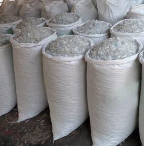 Pet Flakes Hot Washed 100% Clear PET Bottle Scrap/PET Flakes White - Product Image 1