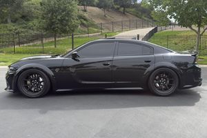 Neat 2022 Dod-ge Charger SRT Hellcat Redeye Widebody Jailbreak - Product Image 4