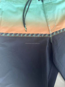 Shorts de plage à marque privée, extensibles dans 4 directions, séchage rapide, imperméables, écologiques, respirants, taille mi-haute, très élastiques - Product Image 6