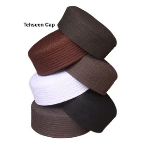 イスラム教徒の最も人気のあるデザイン男性Tehseenキャップナマズ祈りKufiイスラムモスク帽子ポリエステル100% 綿ベレー帽パキスタンから