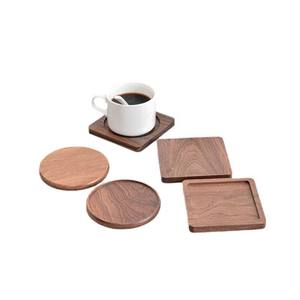 แผ่นรองแก้วไม้ธรรมชาติทนทาน เหมาะสำหรับใช้ในบ้าน ห้องครัว พื้นที่รับประทานอาหาร และโต๊ะทำงานในสำนักงาน - Product Image 1