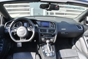 Bien cuidado Limpio 2015 Aud-i RS 5 Cabriolet - Product Image 3