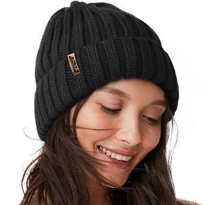 Bonnet et chapeaux noirs à la mode 100% en tissu polaire de haute qualité, casquettes d'hiver pour adultes - Product Image 1