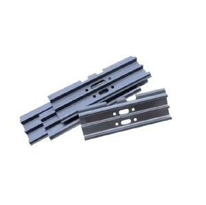 Chaussures de train de roulement de remplacement pour Caterpillar 324D 325D 329D 329E prêtes à être installées sur la machine - Product Image 1