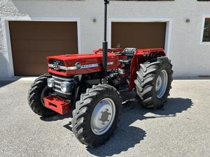 Tractor agrícola Massey Ferguson 135 usado con tracción en las cuatro ruedas en venta - Product Image 5