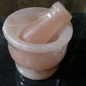 Mortero y Maja de sal del Himalaya pura 100%, herramienta de cerámica para hierbas y especias de excelente calidad disponible a precio mayorista - Product Image 3