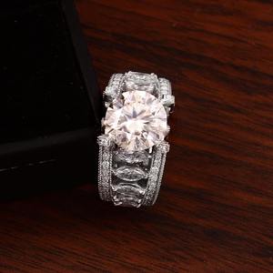 แหวนเพชรโมอิส3.87โซลิแทร์925เงินแท้ CT D-Color แหวนหมั้นพร้อมแผ่นชุบทอง18K สำหรับผู้หญิง - Product Image 2