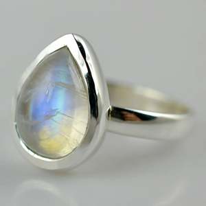 Navya <b>Craft</b> Handmade Women's <b>Ring</b> Rainbow Moonstone Pear Shape 925 Solid Sterling Silver Romantic Sizes 4-13 for Christmas - Product Image 2
