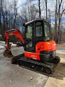 Mini-excavatrice sur chenilles hydraulique d'occasion Kubota KX033-4, mini-excavatrice Kubota U35 d'occasion, mini-excavatrice Kubota U35 de 3,5 tonnes - Product Image 5