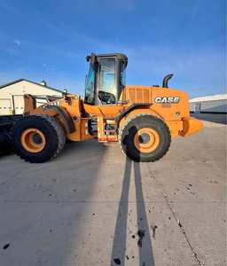 2014 pour Case 921F Chargeuse sur pneus robuste à vendre Puissance et précision avec moteur central et composants de moteur - Product Image 2