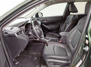 NEATLY USED 2024 TOYYOTA CORrOLLA CROSS XLE - Product Image 2