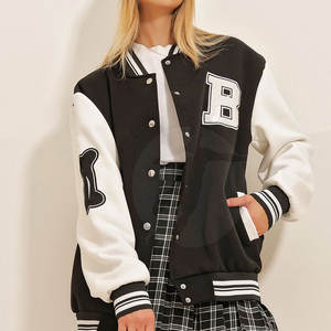 Vestes d'hiver pour adultes Lettermen tricotées à la main en coton fabriqué au Pakistan pour femmes - Product Image 3