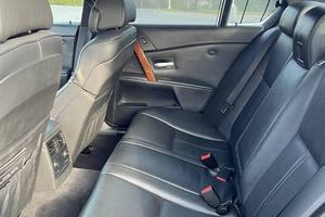 BMW M5 d'occasion 2006, conduite à gauche/droite - Product Image 2